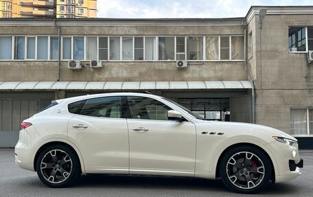 Maserati Levante I, 2017 год, 3 499 000 рублей, 5 фотография