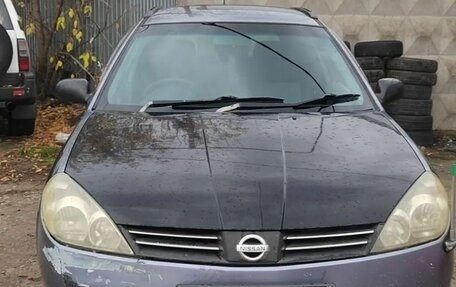 Nissan Wingroad III, 2003 год, 250 000 рублей, 1 фотография