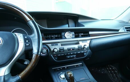 Lexus ES VII, 2013 год, 2 099 000 рублей, 19 фотография
