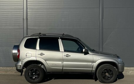 Chevrolet Niva I рестайлинг, 2016 год, 799 000 рублей, 4 фотография