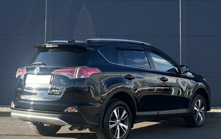 Toyota RAV4, 2016 год, 2 390 000 рублей, 5 фотография