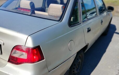 Daewoo Nexia I рестайлинг, 2008 год, 125 000 рублей, 3 фотография