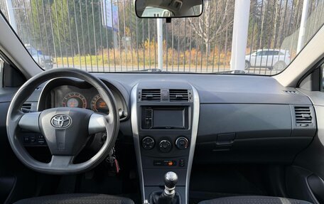 Toyota Corolla, 2011 год, 1 099 000 рублей, 10 фотография