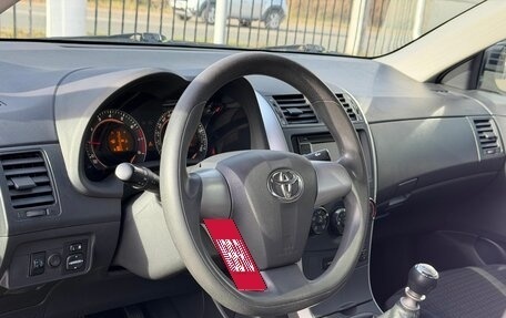 Toyota Corolla, 2011 год, 1 099 000 рублей, 8 фотография