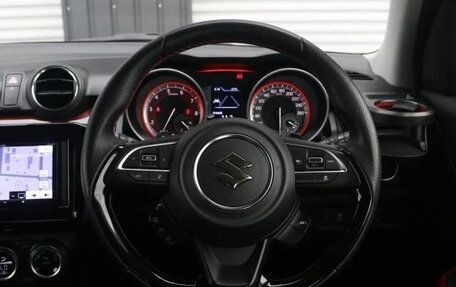 Suzuki Swift IV рестайлинг, 2022 год, 1 330 000 рублей, 10 фотография