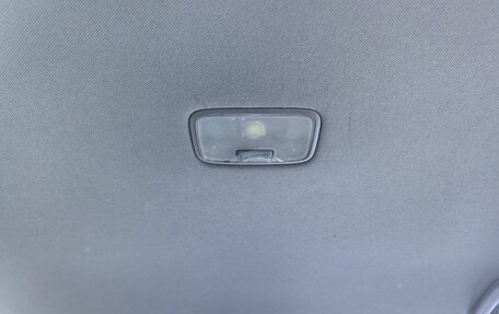 Hyundai Solaris II рестайлинг, 2011 год, 799 000 рублей, 19 фотография