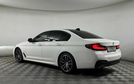 BMW 5 серия, 2020 год, 4 499 000 рублей, 2 фотография