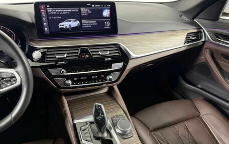 BMW 5 серия, 2020 год, 4 499 000 рублей, 17 фотография