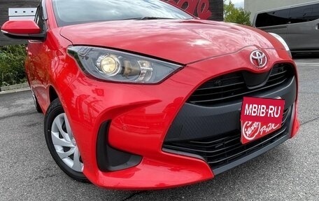 Toyota Yaris, 2023 год, 1 073 000 рублей, 1 фотография