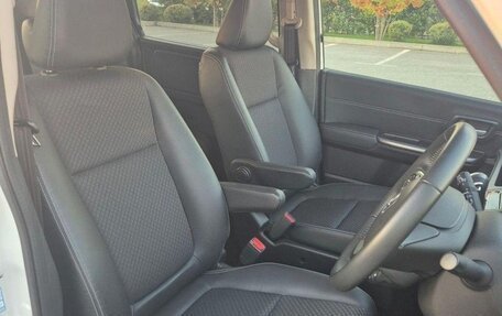 Honda Freed II, 2022 год, 1 380 000 рублей, 15 фотография