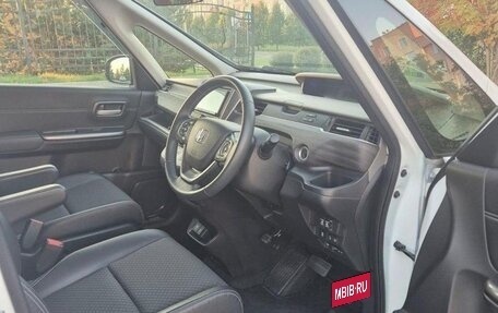 Honda Freed II, 2022 год, 1 380 000 рублей, 10 фотография
