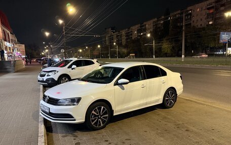 Volkswagen Jetta VII, 2016 год, 850 000 рублей, 4 фотография