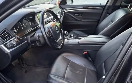 BMW 5 серия, 2014 год, 1 750 000 рублей, 14 фотография