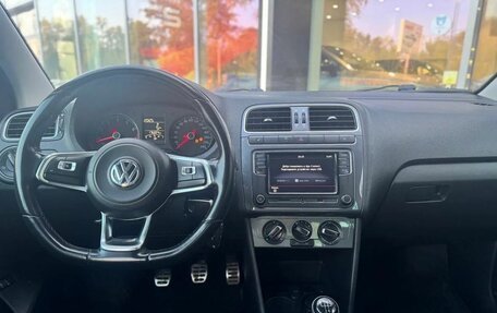 Volkswagen Polo VI (EU Market), 2018 год, 770 000 рублей, 9 фотография