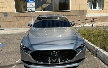 Mazda 3, 2020 год, 1 750 000 рублей, 2 фотография