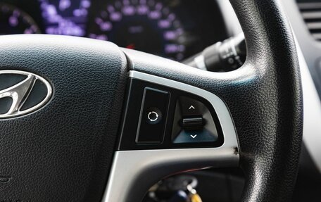 Hyundai Solaris II рестайлинг, 2012 год, 780 000 рублей, 20 фотография