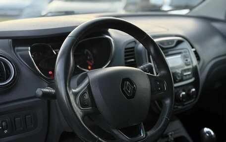 Renault Kaptur I рестайлинг, 2017 год, 1 299 000 рублей, 14 фотография
