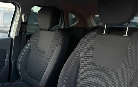 Renault Kaptur I рестайлинг, 2017 год, 1 299 000 рублей, 21 фотография