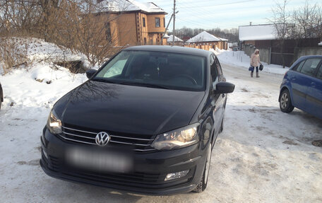 Volkswagen Polo VI (EU Market), 2015 год, 595 000 рублей, 2 фотография