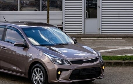 KIA Rio IV, 2018 год, 1 295 000 рублей, 8 фотография