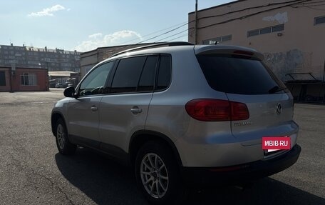 Volkswagen Tiguan I, 2012 год, 880 000 рублей, 4 фотография