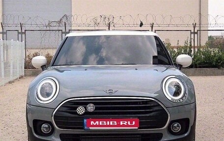 MINI Clubman, 2022 год, 2 000 000 рублей, 2 фотография