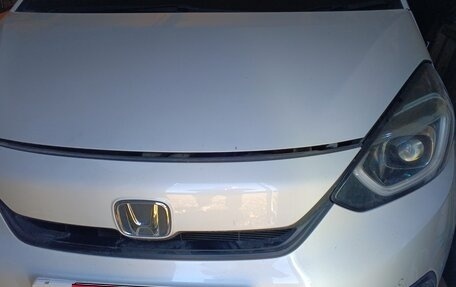 Honda Fit, 2020 год, 1 350 000 рублей, 6 фотография