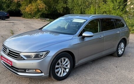 Volkswagen Passat B8 рестайлинг, 2018 год, 1 690 000 рублей, 1 фотография