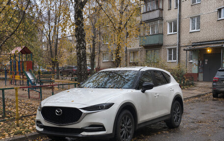 Mazda CX-4, 2023 год, 2 200 000 рублей, 1 фотография