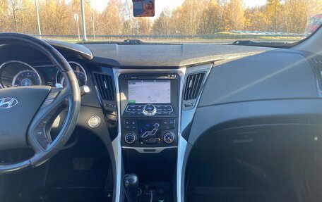Hyundai Sonata VI, 2012 год, 1 200 000 рублей, 9 фотография