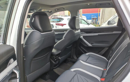 Geely Atlas, 2024 год, 3 090 000 рублей, 12 фотография