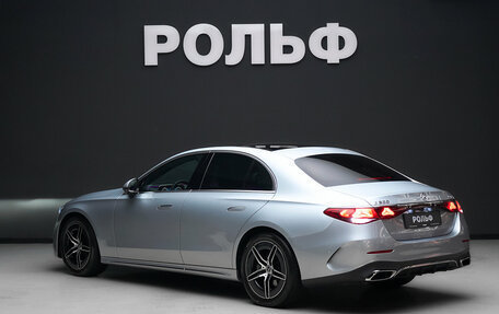 Mercedes-Benz E-Класс, 2024 год, 8 100 000 рублей, 4 фотография