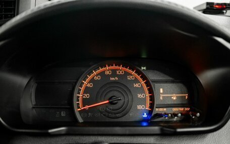 Toyota Roomy I, 2022 год, 1 119 000 рублей, 11 фотография