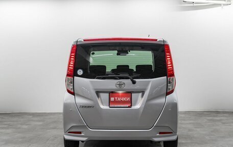 Toyota Roomy I, 2022 год, 1 119 000 рублей, 5 фотография