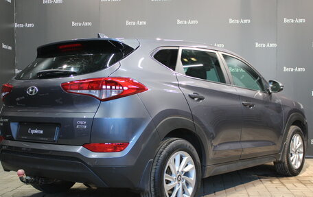 Hyundai Tucson III, 2017 год, 1 920 000 рублей, 2 фотография