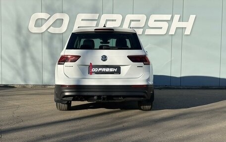Volkswagen Tiguan II, 2019 год, 2 599 000 рублей, 4 фотография