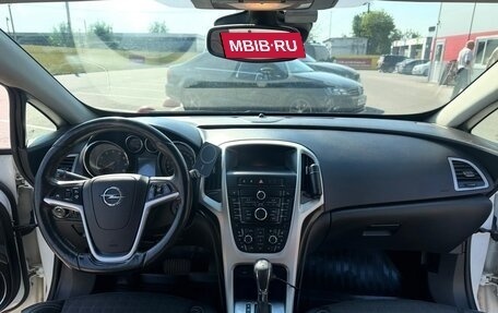 Opel Astra J, 2012 год, 825 000 рублей, 9 фотография