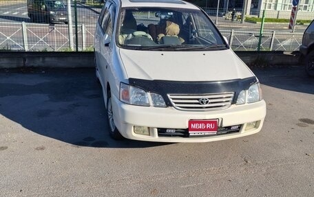 Toyota Gaia, 2000 год, 500 000 рублей, 2 фотография