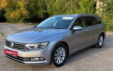 Volkswagen Passat B8 рестайлинг, 2018 год, 1 690 000 рублей, 4 фотография