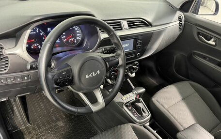 KIA Rio IV, 2021 год, 1 799 800 рублей, 8 фотография