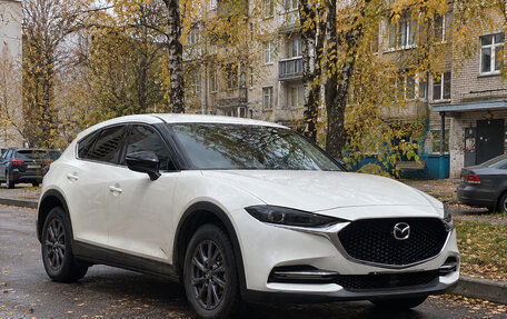 Mazda CX-4, 2023 год, 2 200 000 рублей, 3 фотография