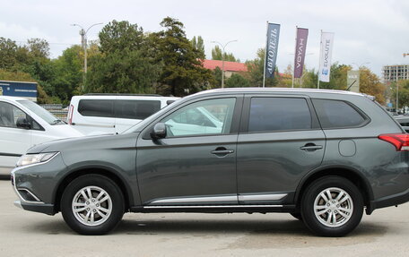 Mitsubishi Outlander III рестайлинг 3, 2015 год, 1 709 000 рублей, 8 фотография