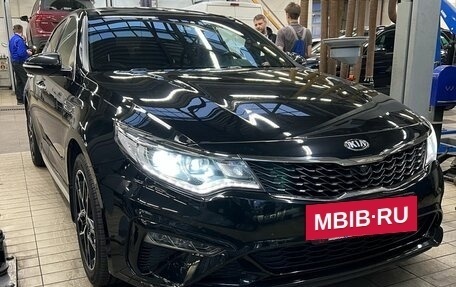 KIA Optima IV рестайлинг, 2019 год, 2 350 000 рублей, 6 фотография