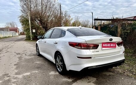 KIA Optima IV рестайлинг, 2019 год, 1 800 000 рублей, 5 фотография