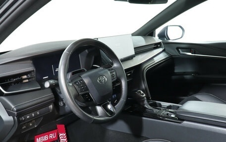 Toyota Camry, 2025 год, 3 850 000 рублей, 13 фотография