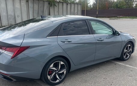Hyundai Elantra, 2020 год, 1 830 000 рублей, 2 фотография