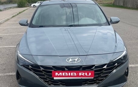 Hyundai Elantra, 2020 год, 1 830 000 рублей, 4 фотография