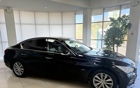 Infiniti Q50 I рестайлинг, 2015 год, 1 999 000 рублей, 4 фотография
