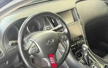 Infiniti Q50 I рестайлинг, 2015 год, 1 999 000 рублей, 10 фотография