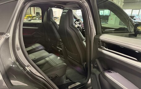 Porsche Cayenne III, 2023 год, 13 970 000 рублей, 11 фотография